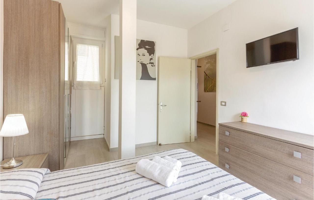 Sul Mare Lägenhet Lido di Camaiore Exteriör bild
